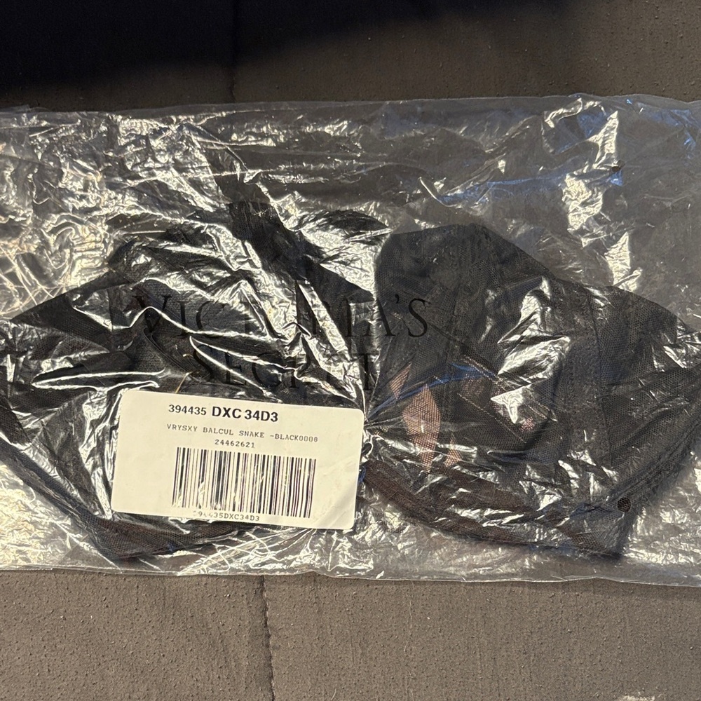 Victoria’s Secret Unlined Balconet Bra 34DDD - Picture 3 of 3